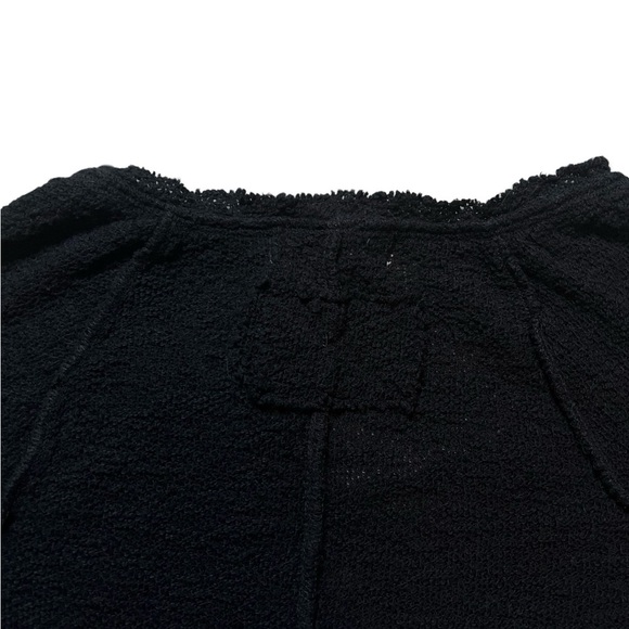 Free People We. The. Free Women’s Inside Out Distressed Hem Knitted Black Tee - Picture 7 of 11